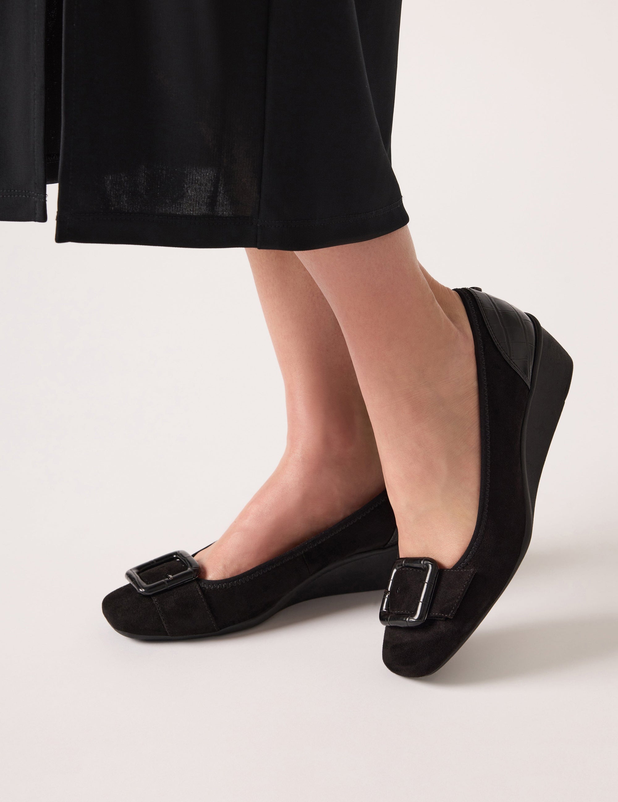 Anne Klein Wyatt Wedge