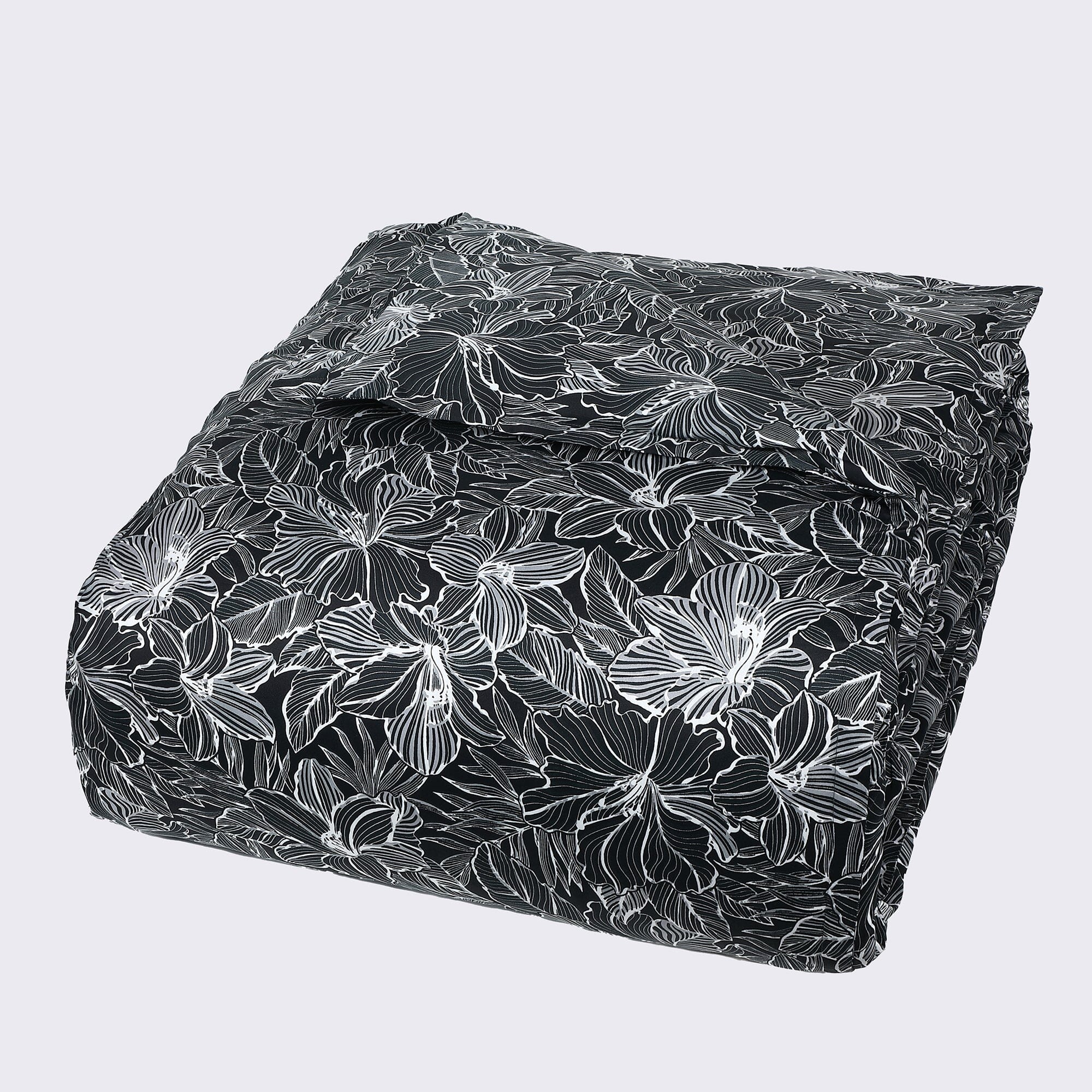 Anne Klein  Marlo Comforter Set