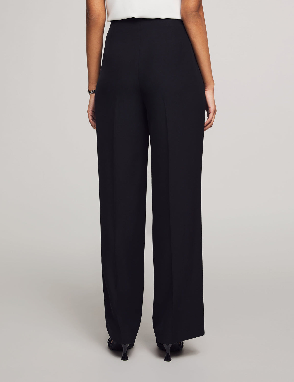 Anne Klein  Crepe Side Zip High Rise Pant With Pleat Wide Leg- Clearance