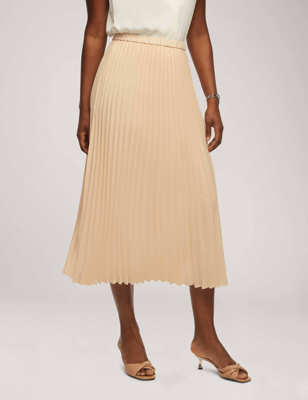 Anne Klein Crema Solid Pull On Pleated Skirt- Sale