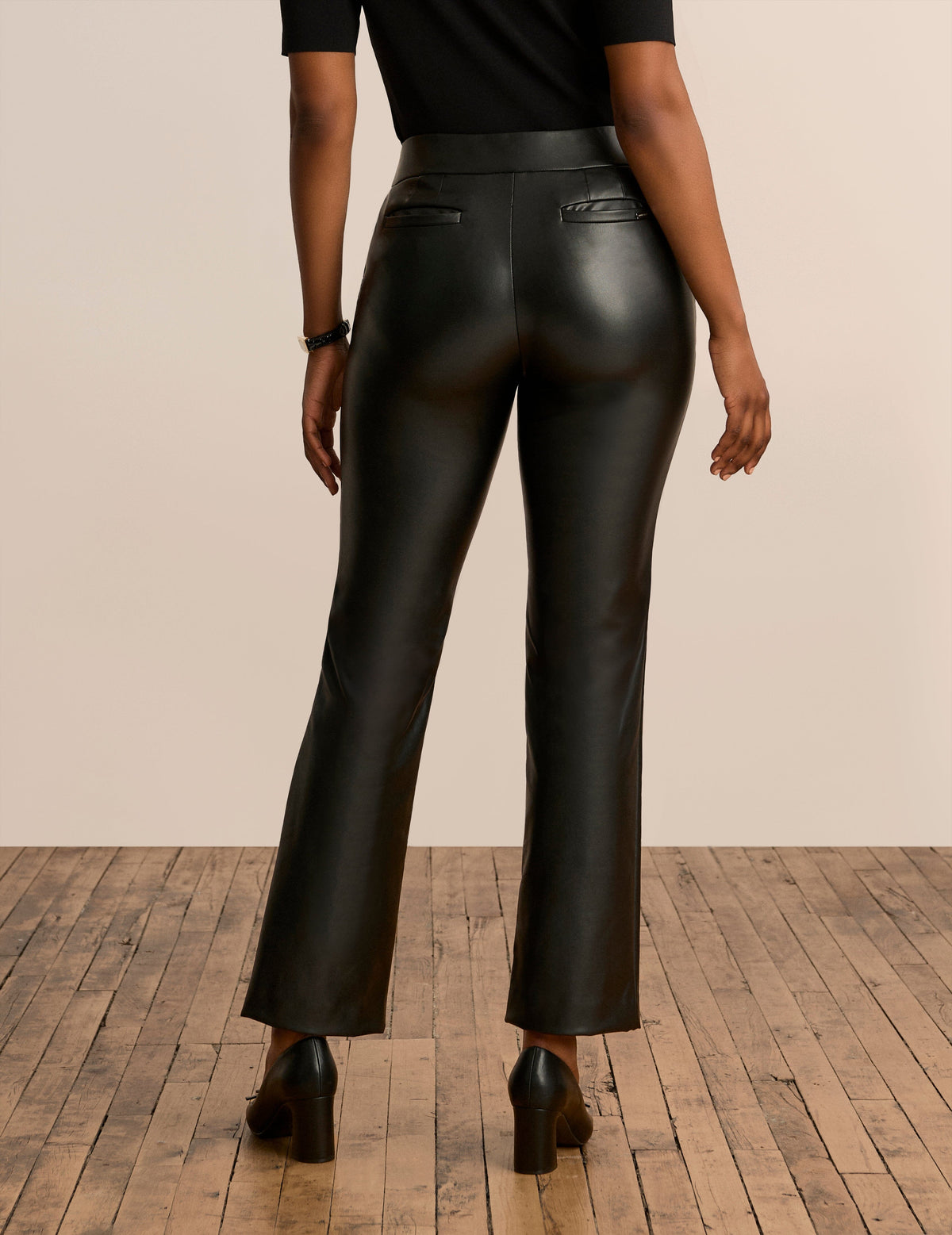 Anne Klein  Vegan Leather Pull On Slash Pocket Trouser