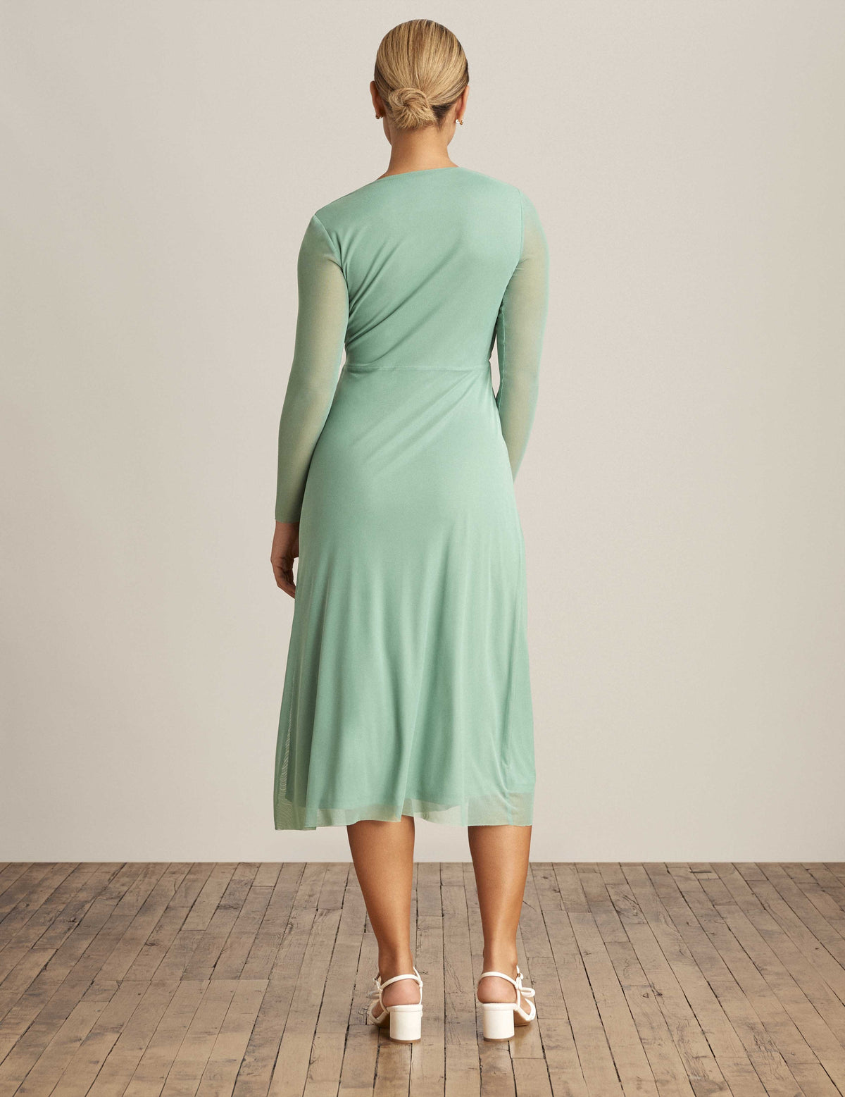 Anne Klein  Midi Wrap Dress