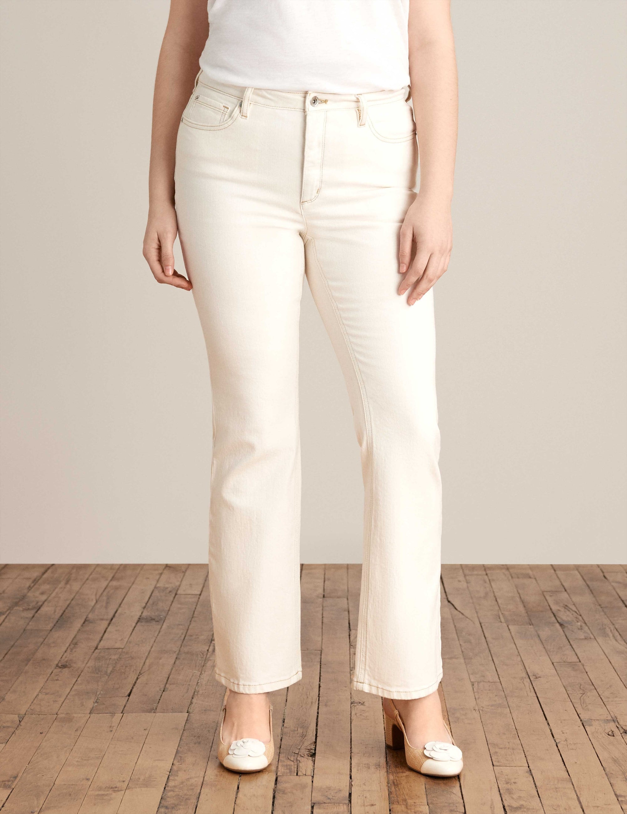 Anne Klein Soft White High Rise Boot Cut Jeans