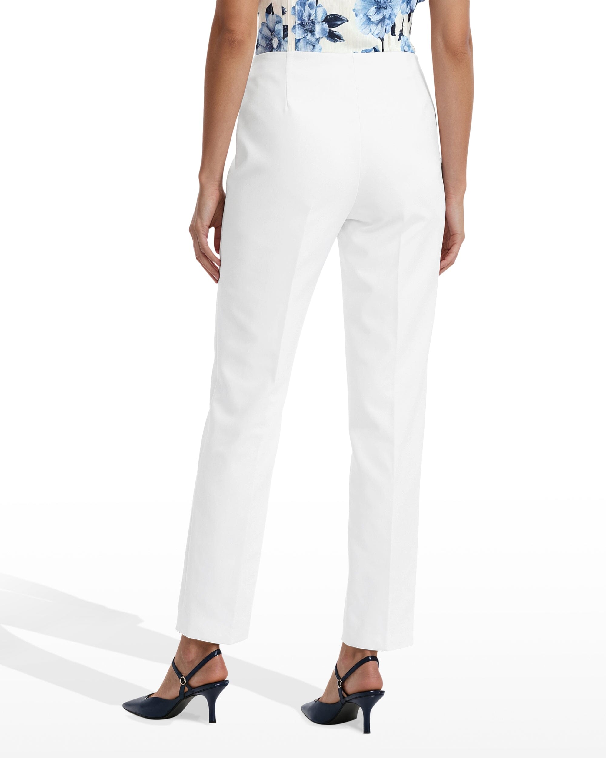Anne Klein Straight Ankle Pull-On Hollywood Waist Pant