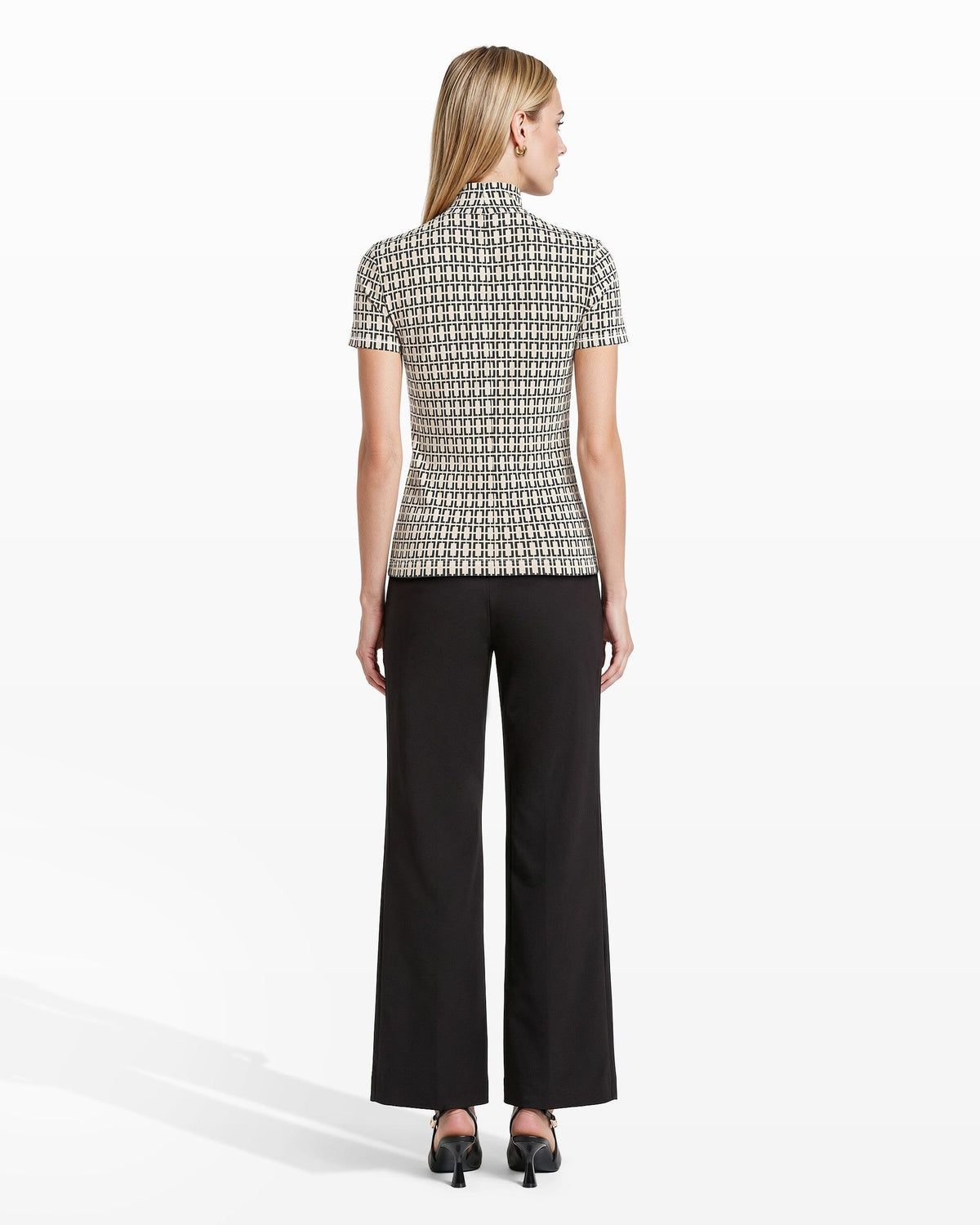 Anne Klein Chainlink Mock Neck Knit Top