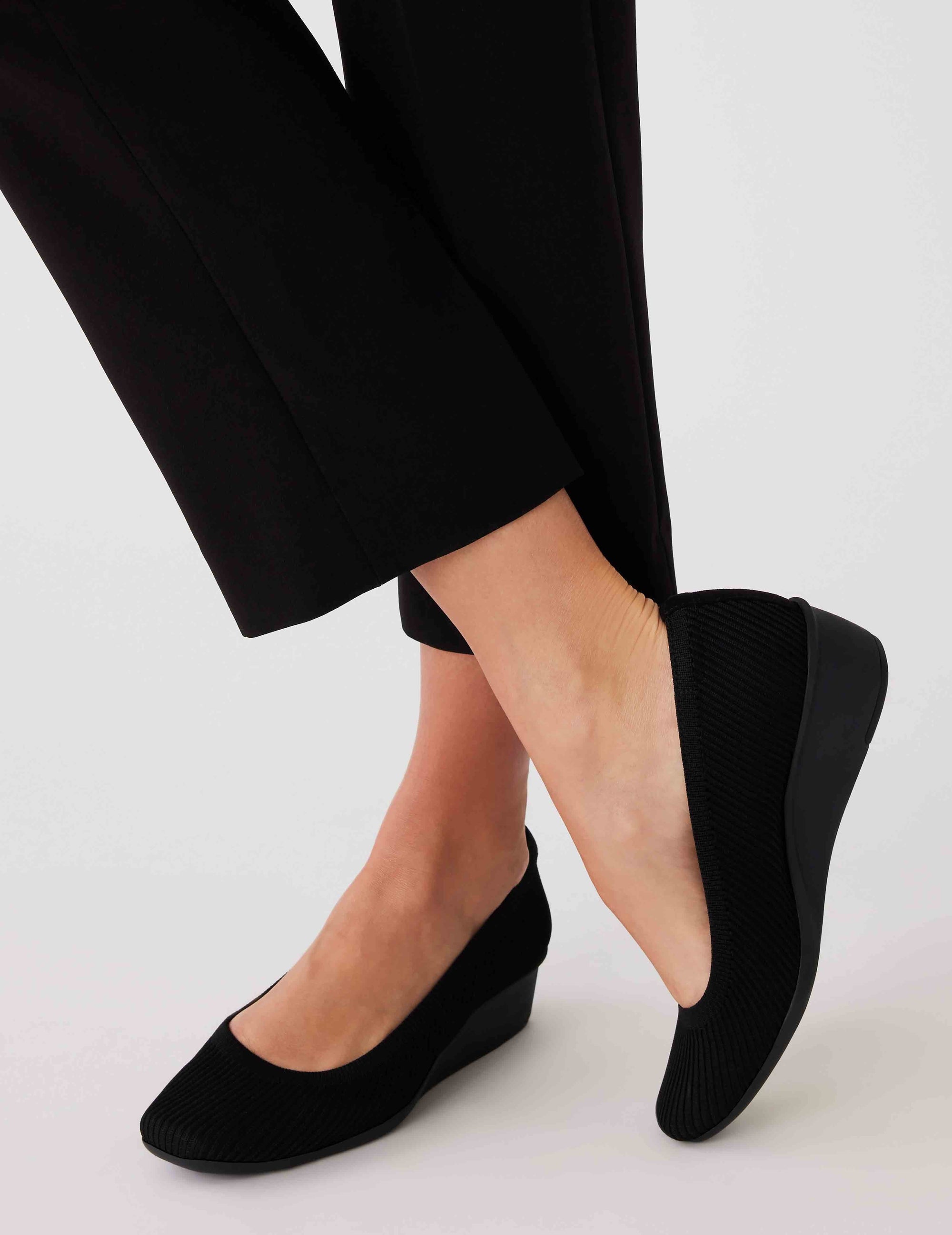 Anne Klein Wisher Wedge