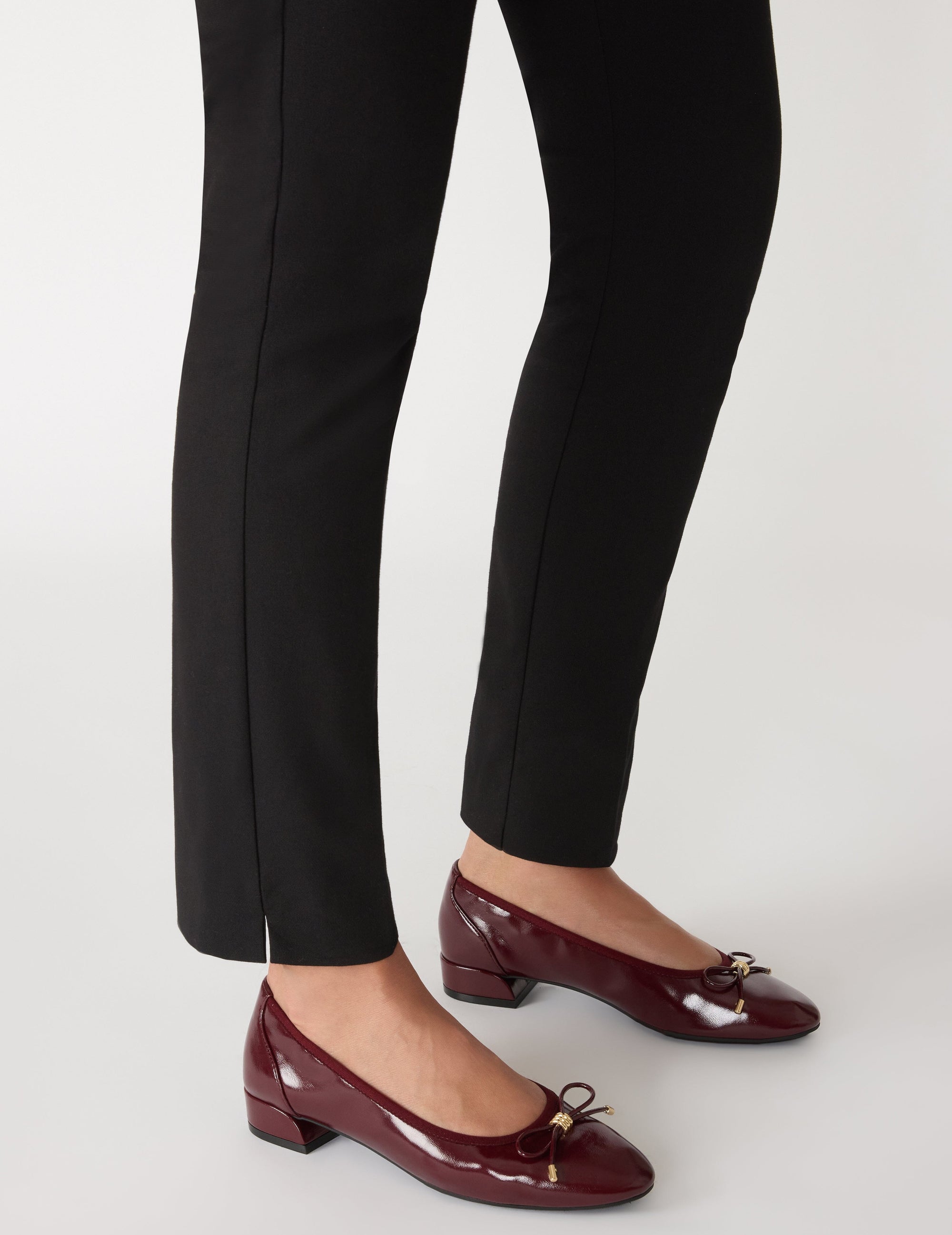 Divine Dress Pump with Classic Block Heel in Bordeaux Crinkle | Anne K