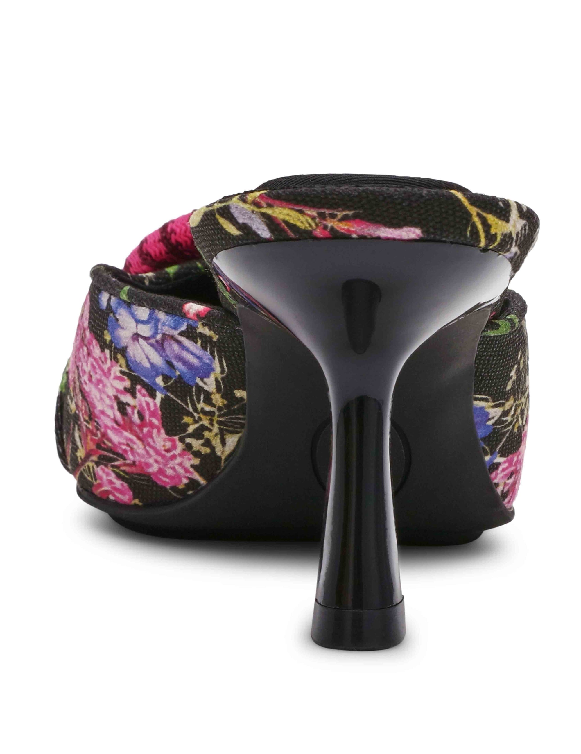 Anne Klein Cassia Mule