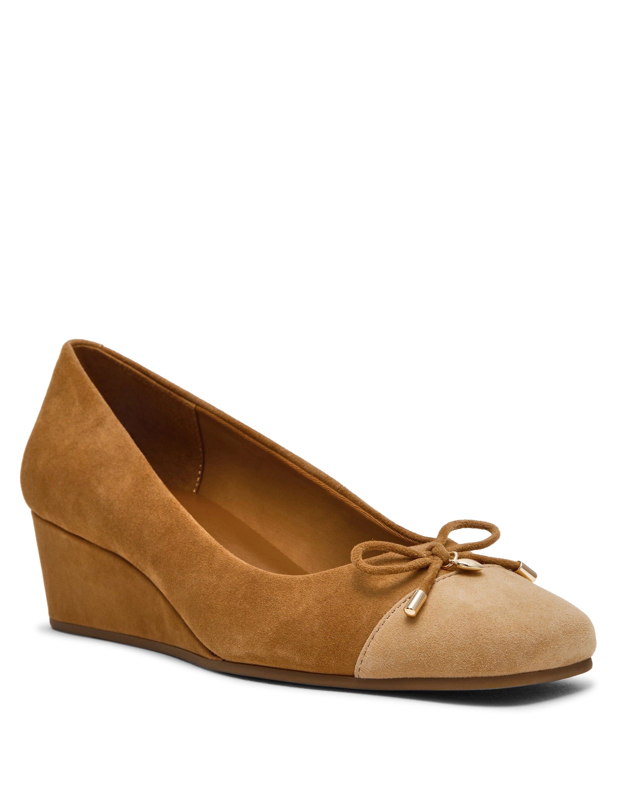 Leather Wedge Waiter Shoe
