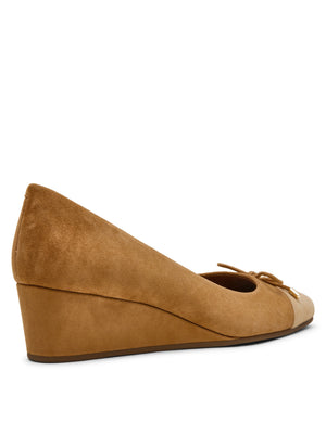 Leather Wedge Waiter Shoe