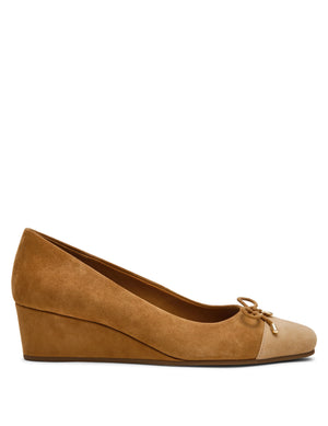 Leather Wedge Waiter Shoe