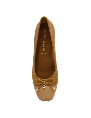 Leather Wedge Waiter Shoe