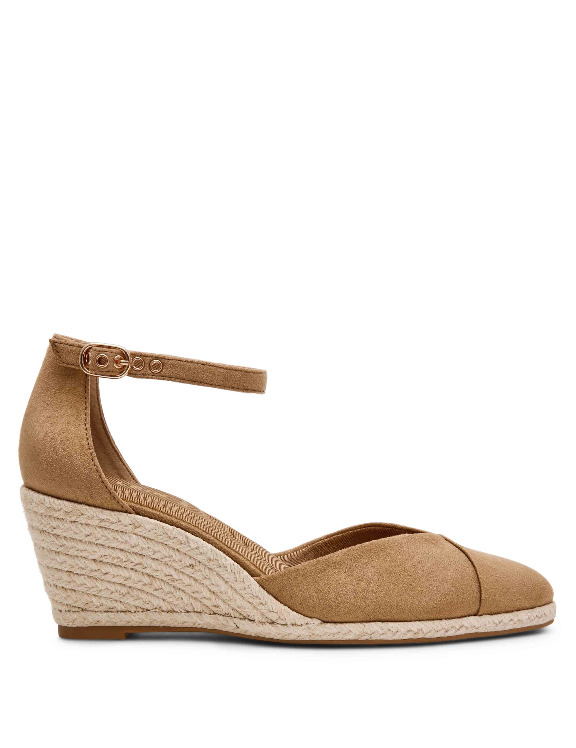 Anne Klein Wilmott Wedge