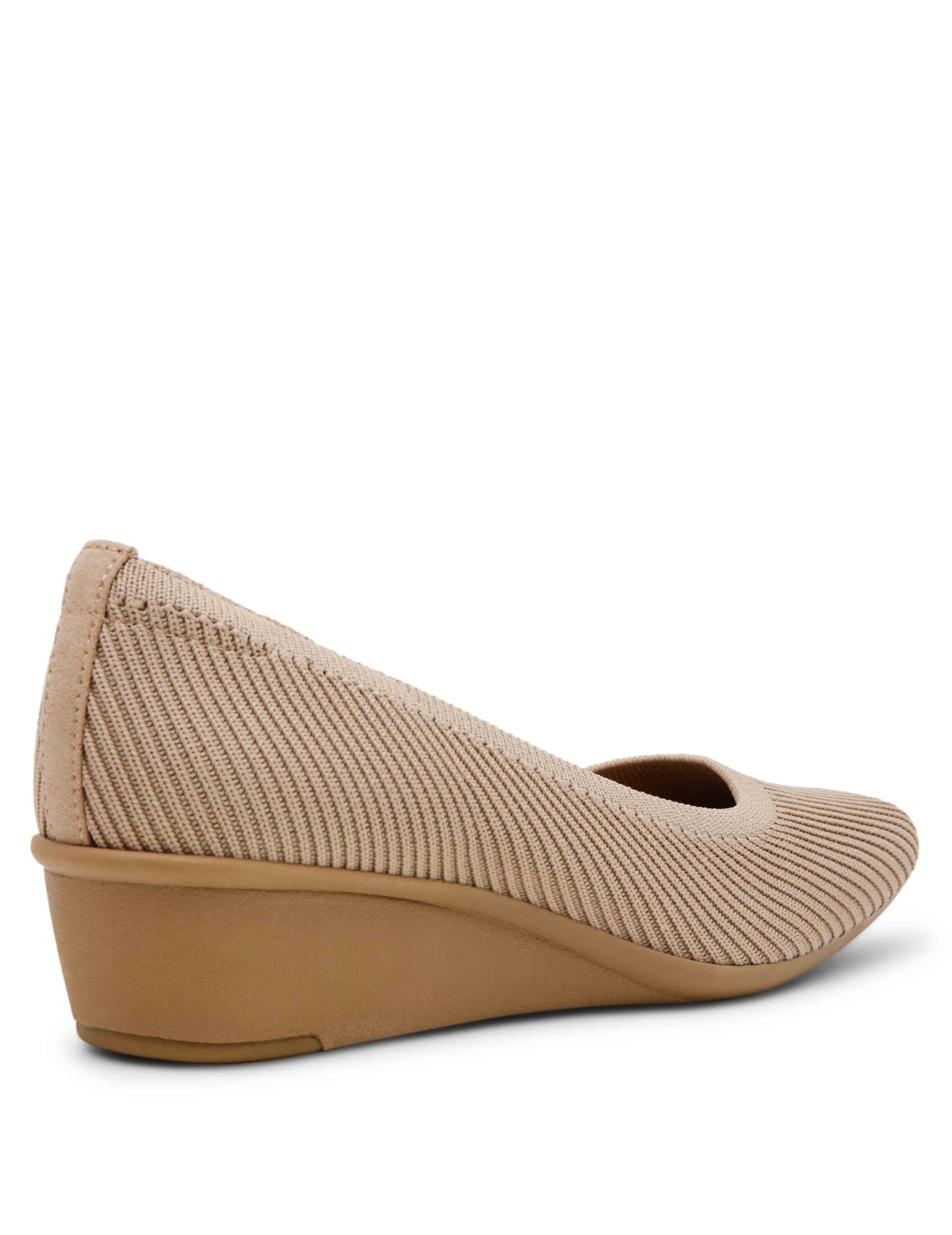 Anne Klein Wisher Wedge