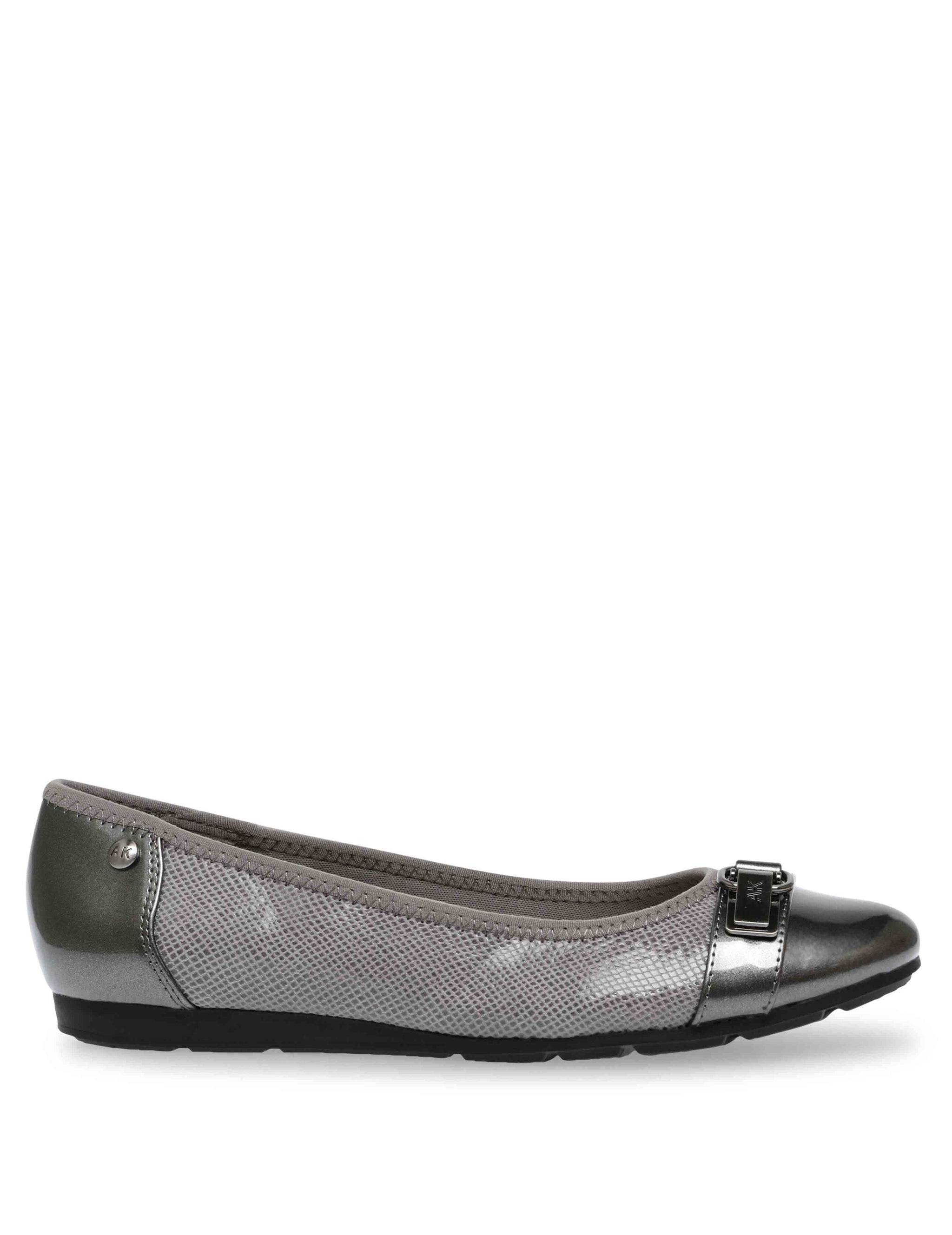 Able Flat-Wide| Anne Klein