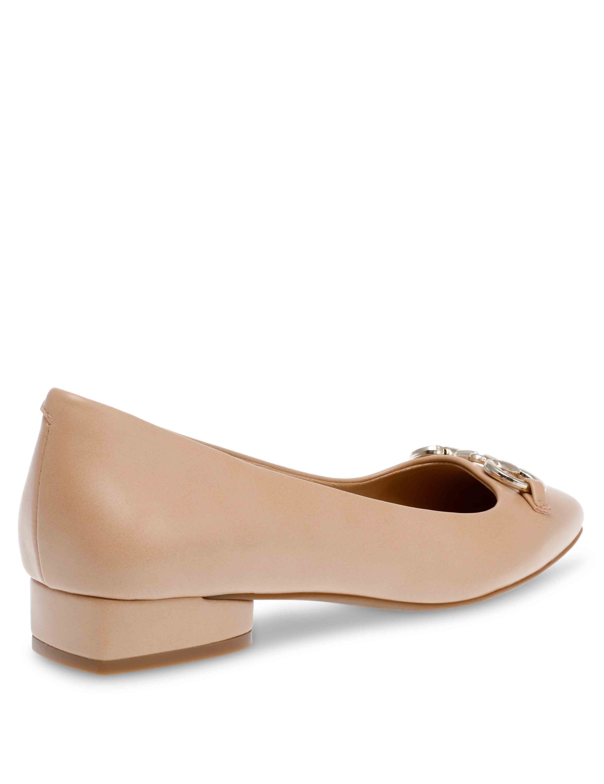 Anne klein hot sale ursula flats