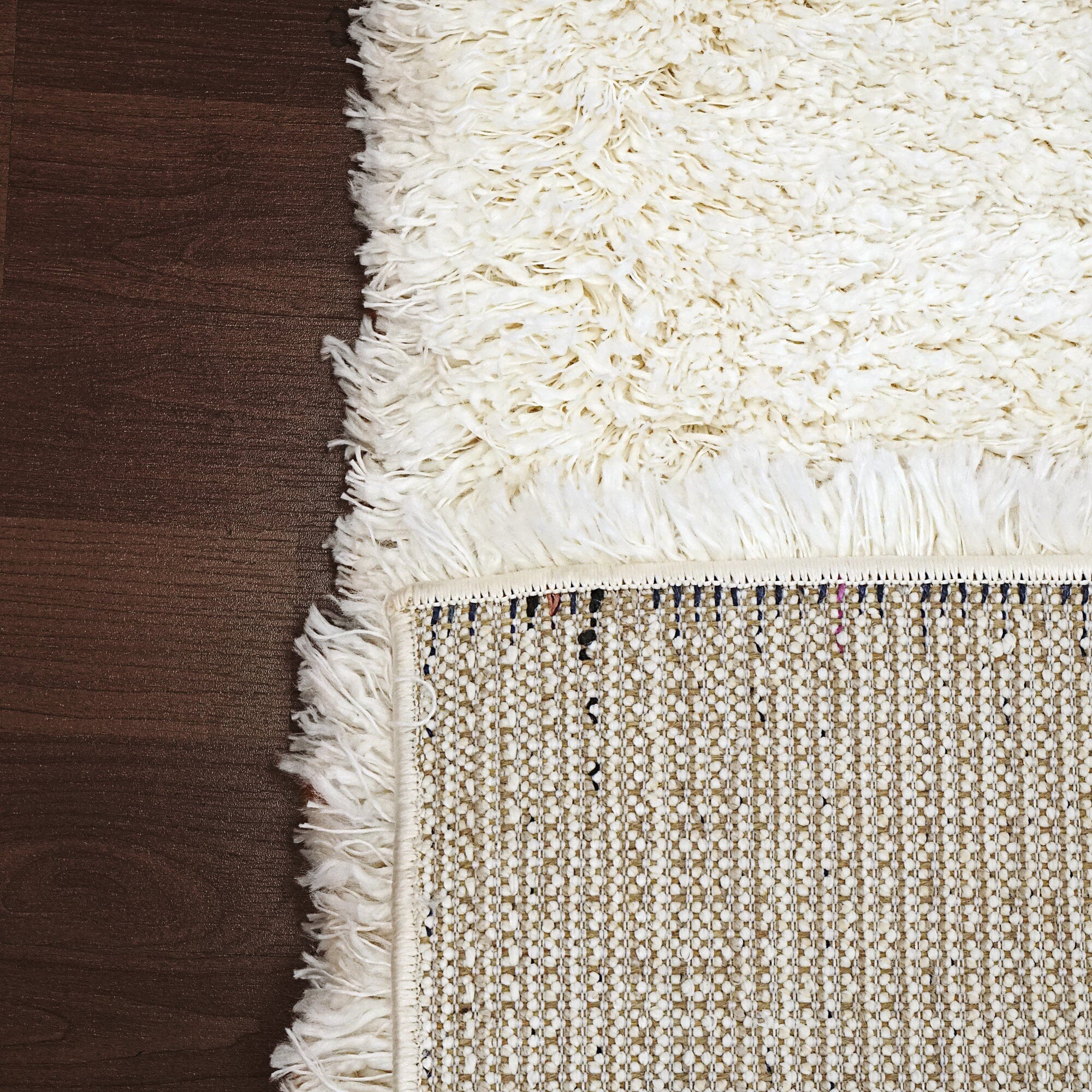 Anne Klein Ivory The Posh Contemporary Rug Collection
