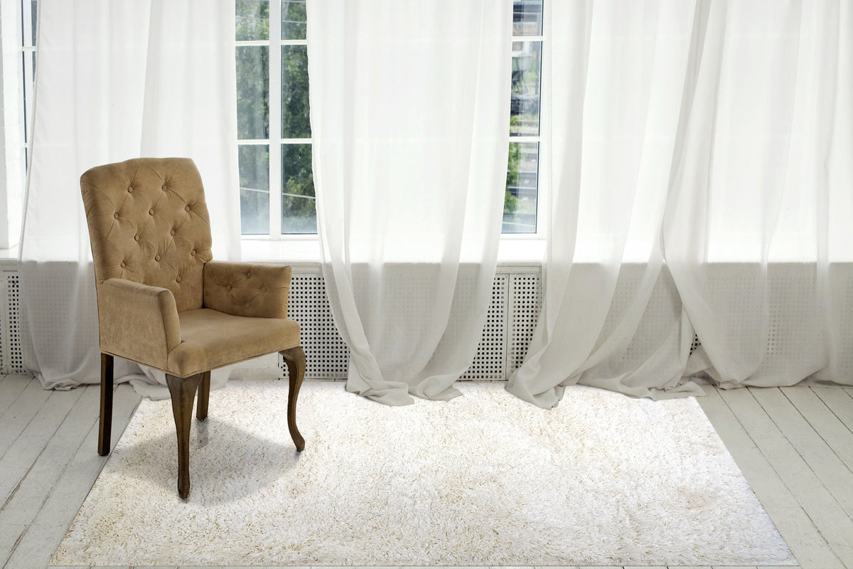 Anne Klein  The Posh Contemporary Rug Collection