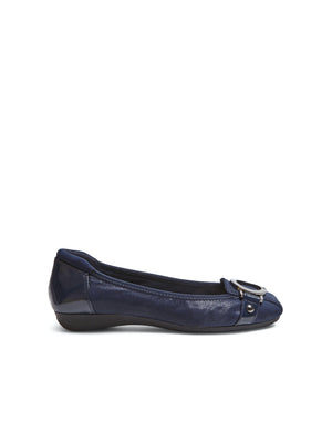 Anne Klein  Umeko Flat-Wide